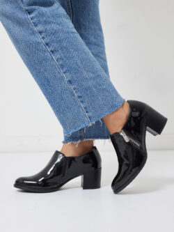 נעלי אוקספורד נשים שחורות עם עקב